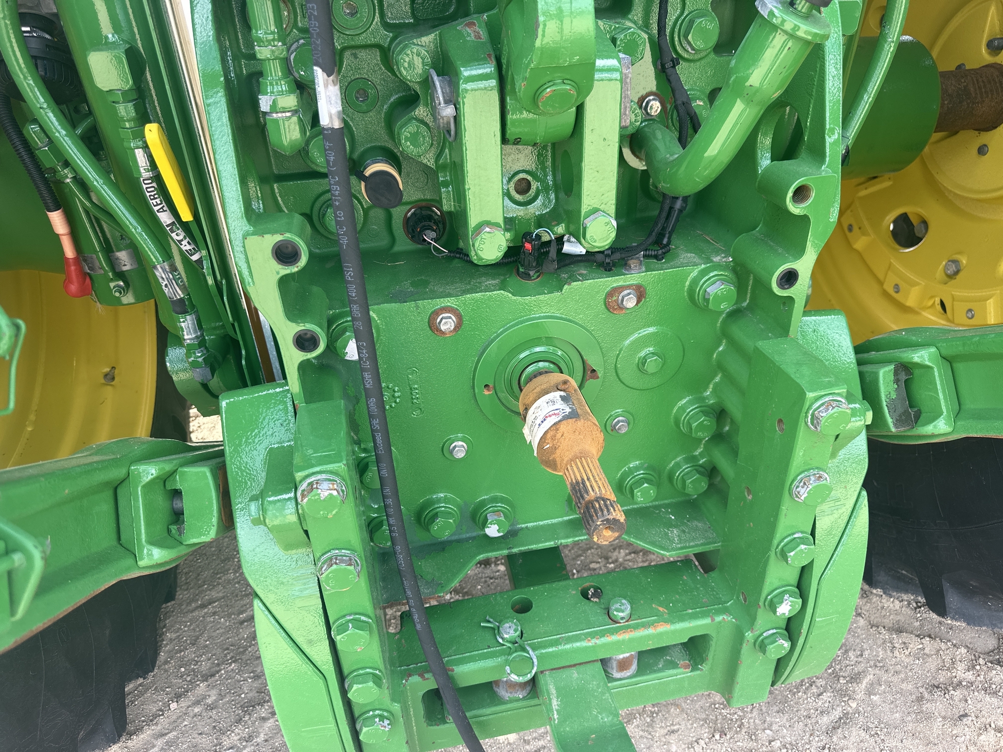 2022 John Deere 7R 210 Tractor