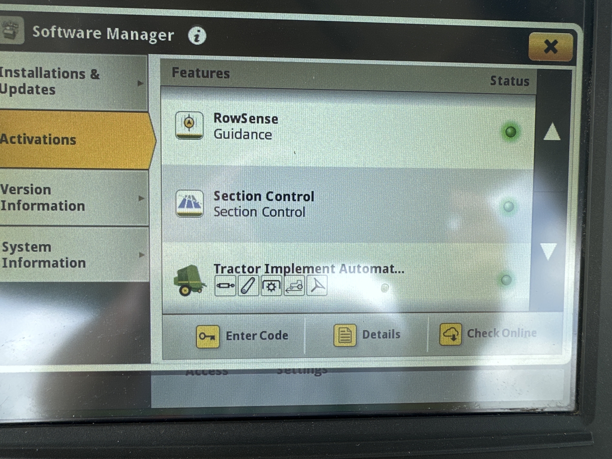 2022 John Deere 7R 210 Tractor