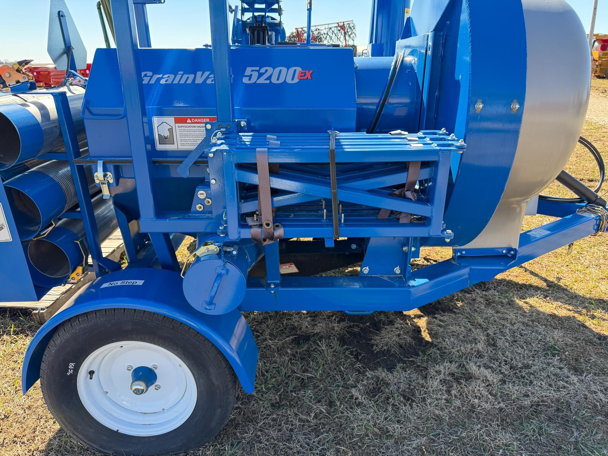 2026 Brandt 5200EX Grain Vac