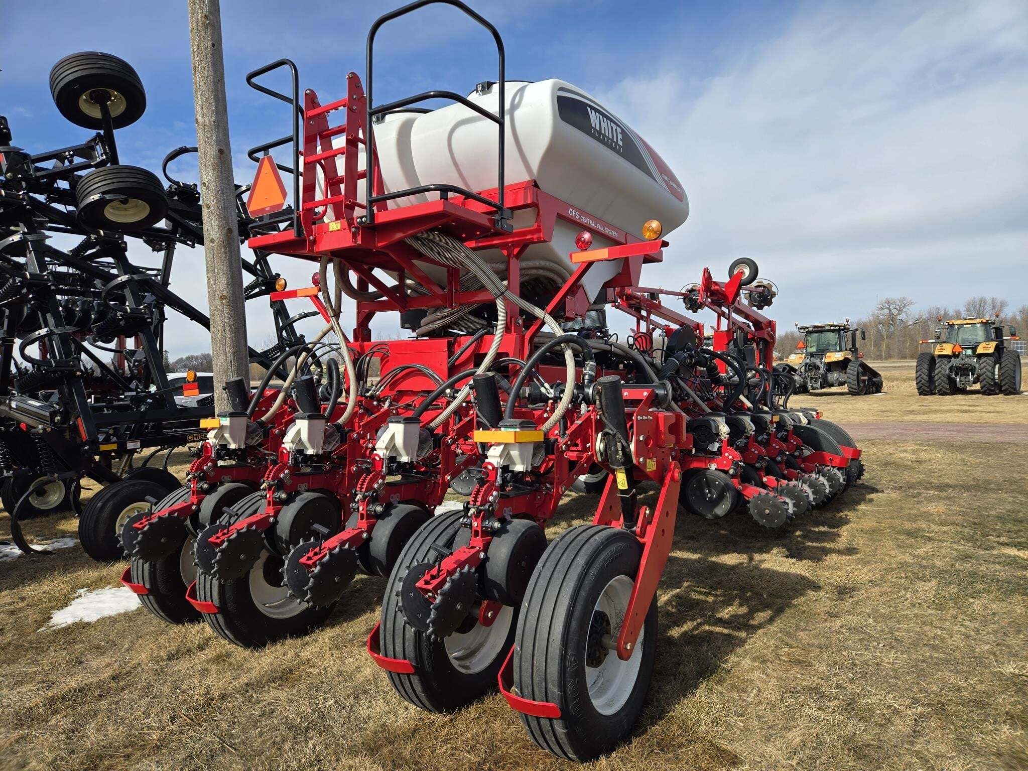 2019 White 9816VE Planter