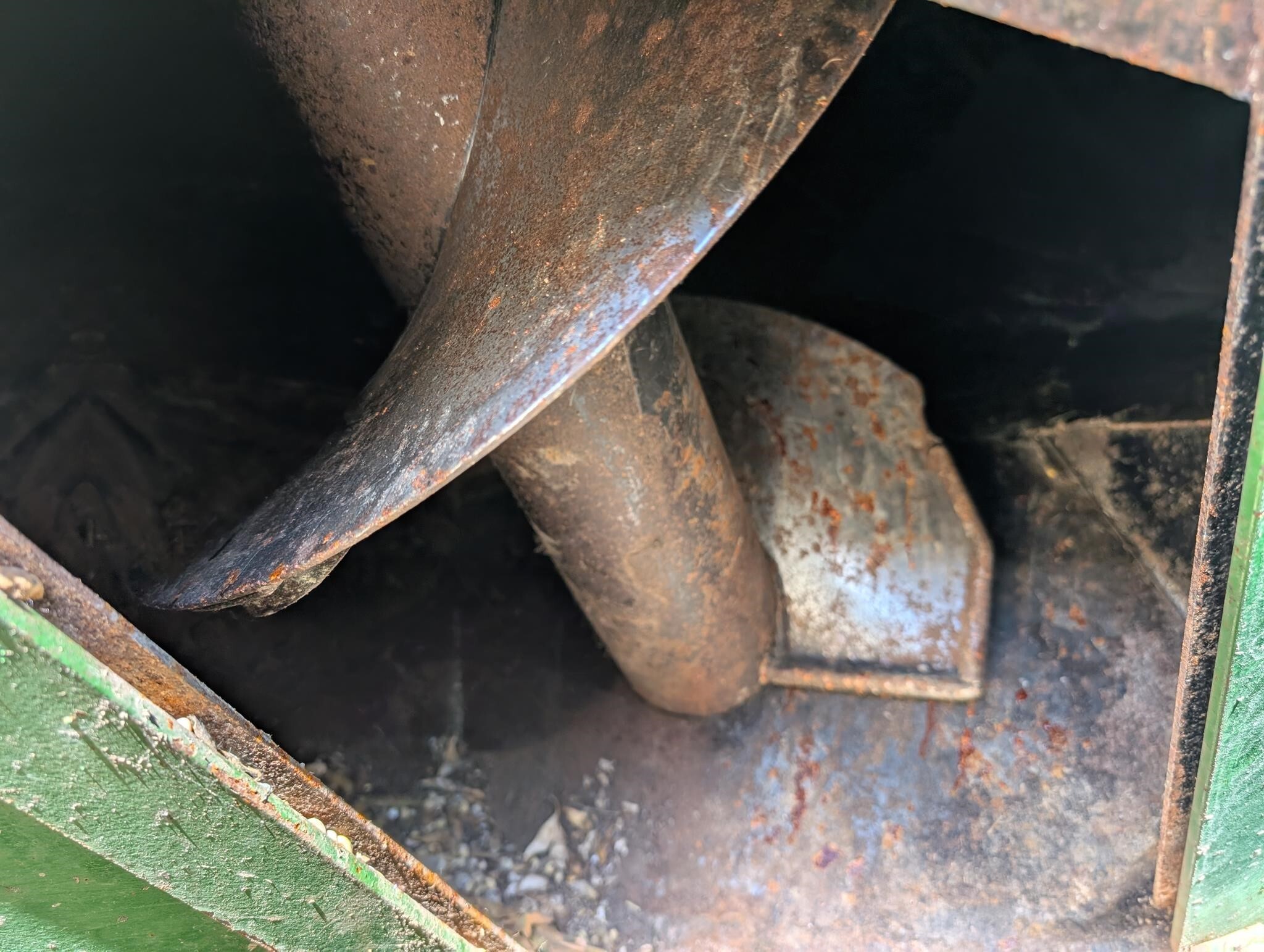  J&M 875-18 Grain Cart