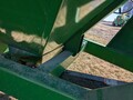  J&M 875-18 Grain Cart