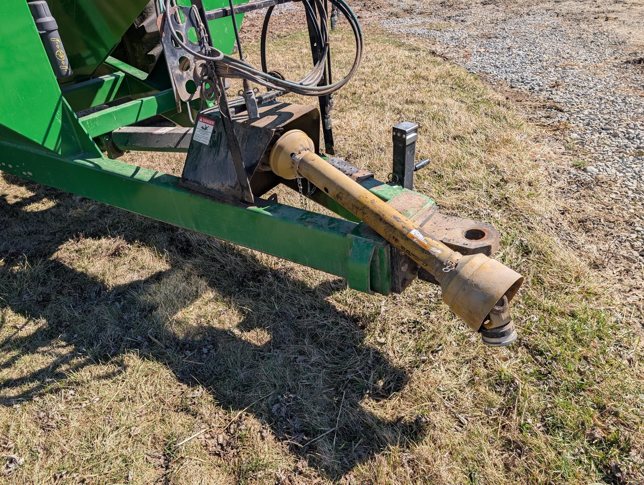  J&M 875-18 Grain Cart