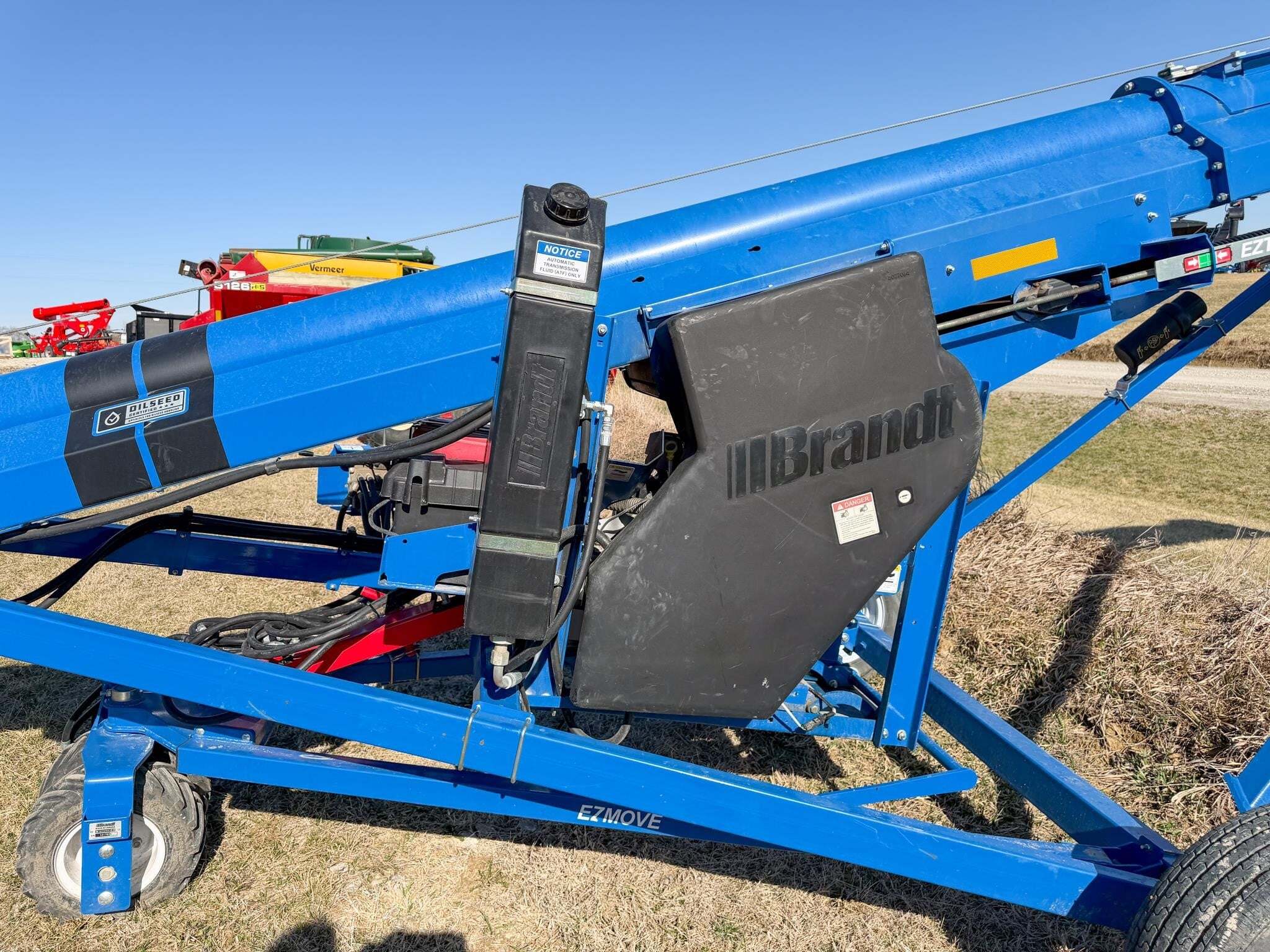 2021 Brandt 1547LP+ Augers and Conveyor