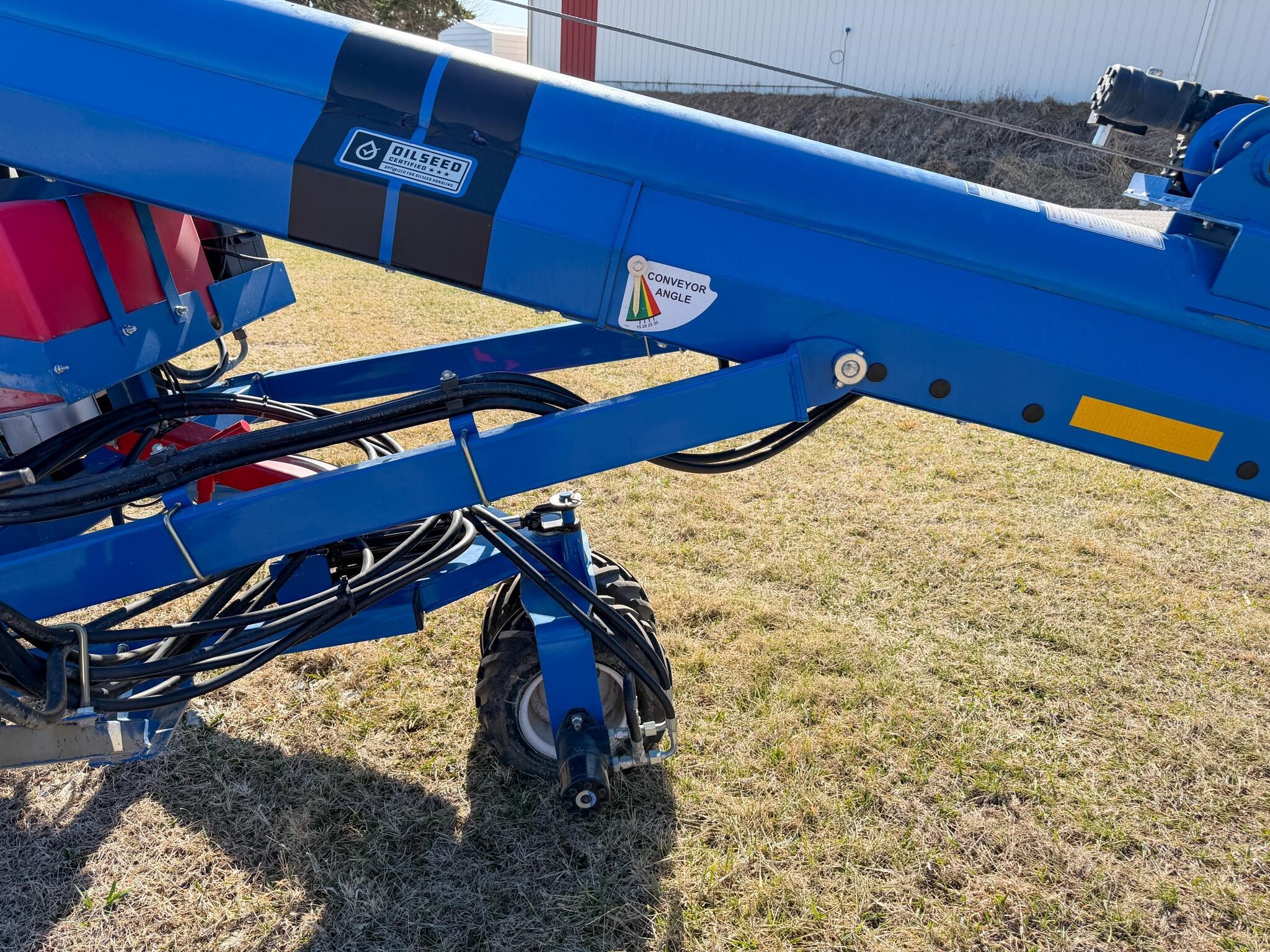 2021 Brandt 1547LP+ Augers and Conveyor