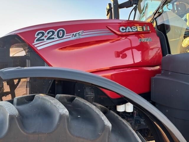 2025 Case IH PUMA 220 AFS CONNECT Tractor