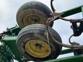  John Deere 2210 Field Cultivator