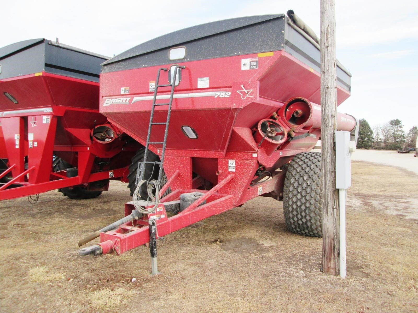 2015 Brent 782 Grain Cart