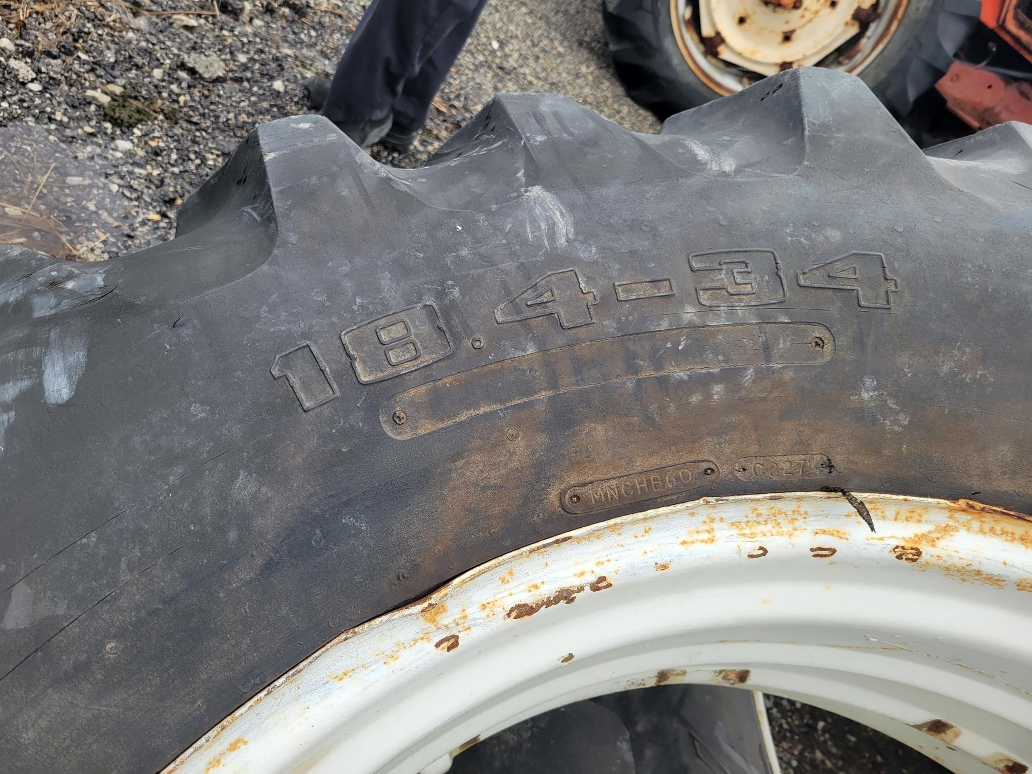  Goodyear 18.4-34 Wheels / Tires / Track