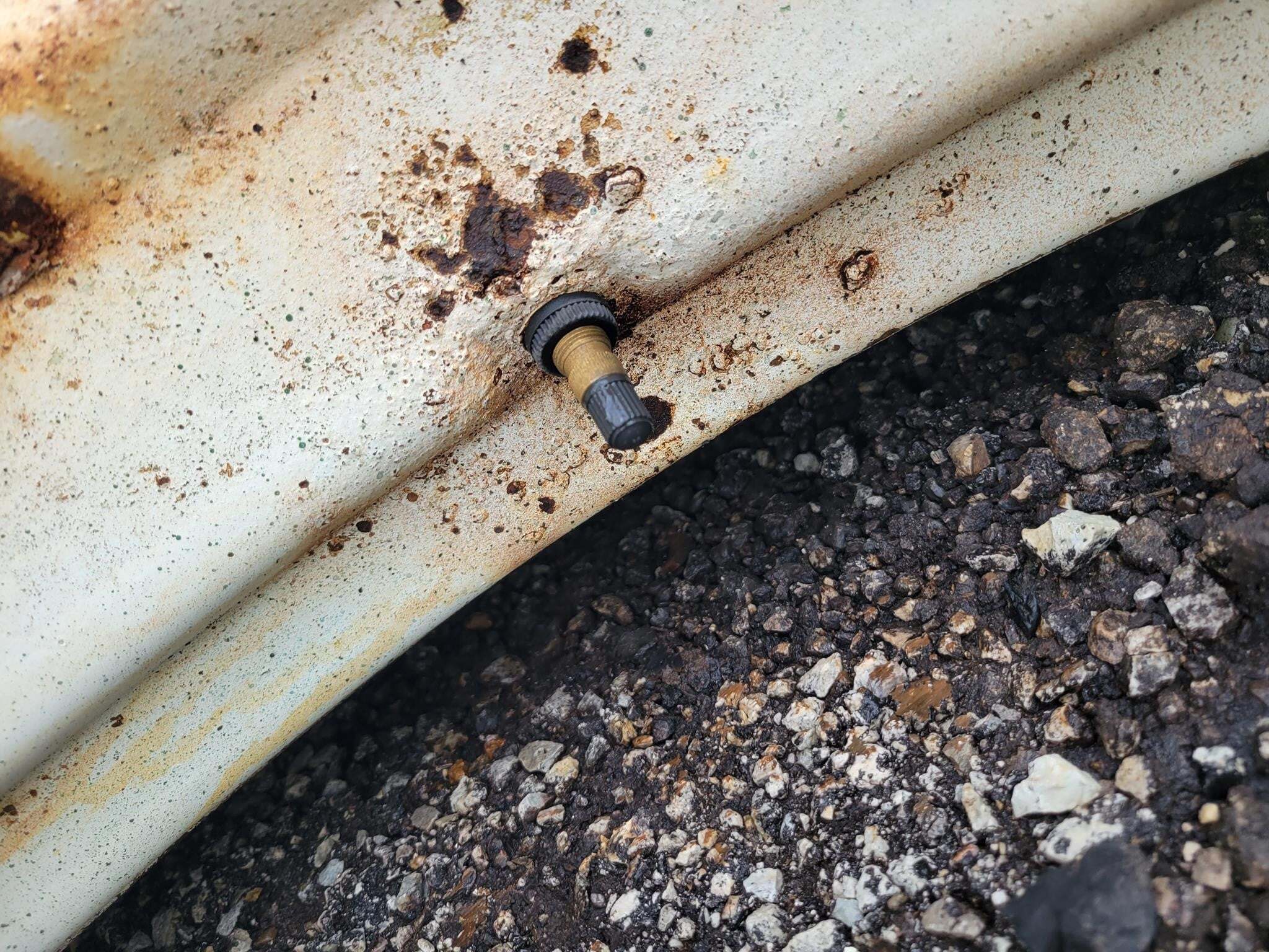  Goodyear 18.4-34 Wheels / Tires / Track