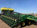 2016 John Deere DB60 Planter
