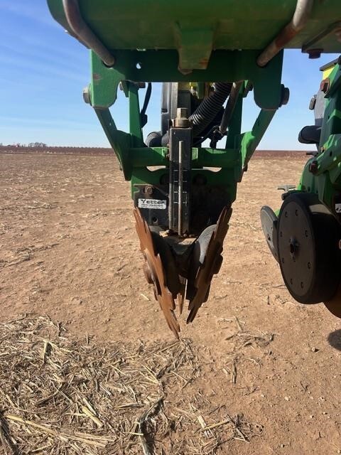 2016 John Deere DB60 Planter