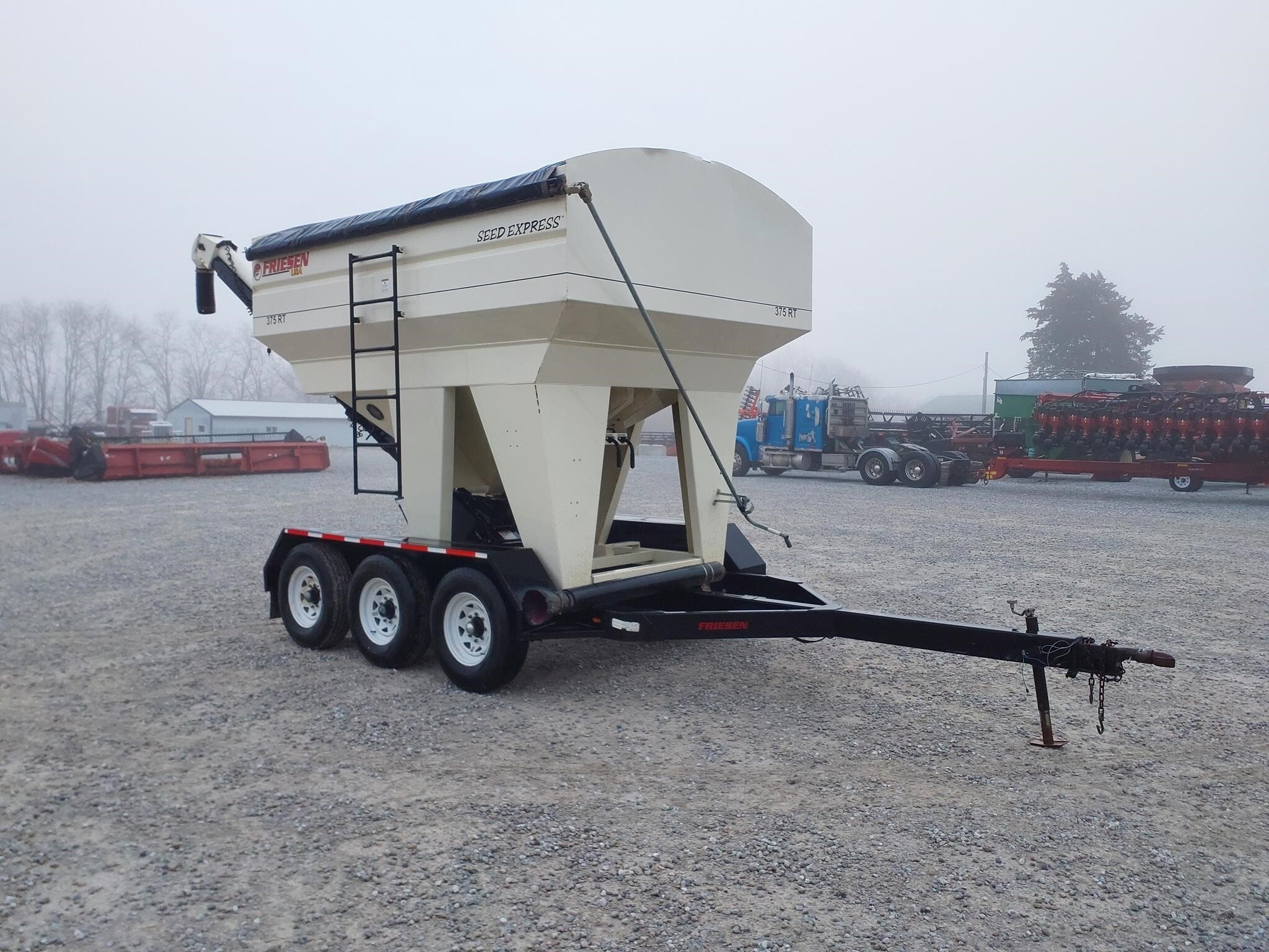  Friesen 375RT Seed Tender
