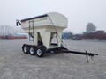  Friesen 375RT Seed Tender