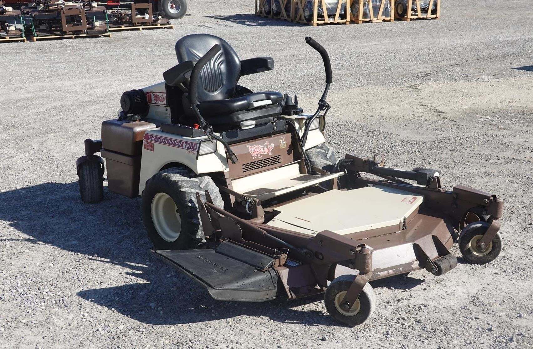 2010 Grasshopper 725DT6 Lawn Mower