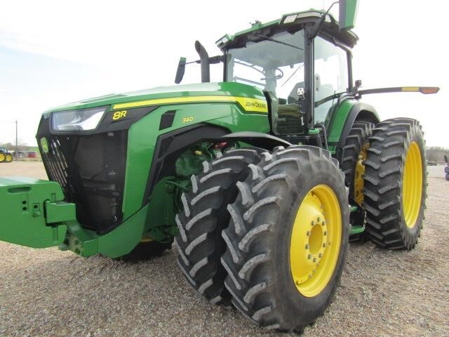  John Deere 8R 340 Tractor