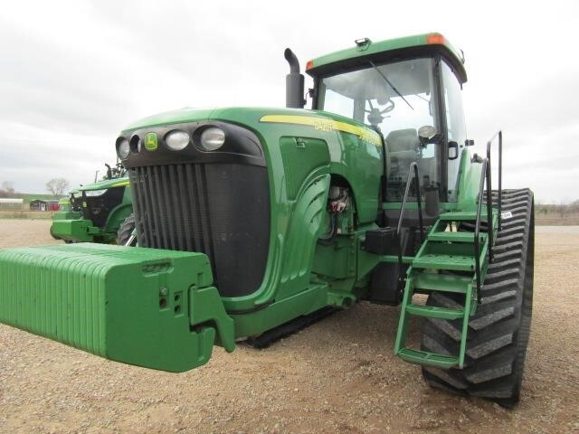 2002 John Deere 8420T Tractor