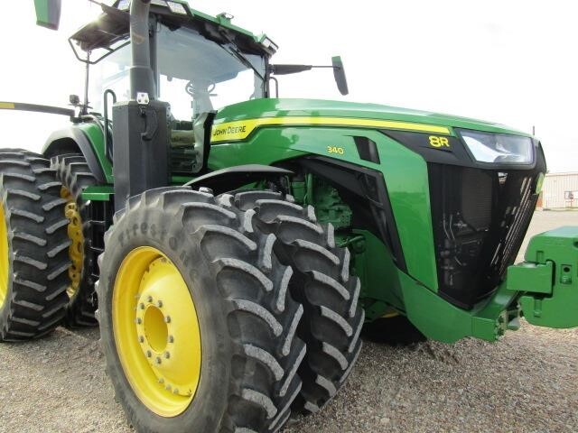  John Deere 8R 340 Tractor