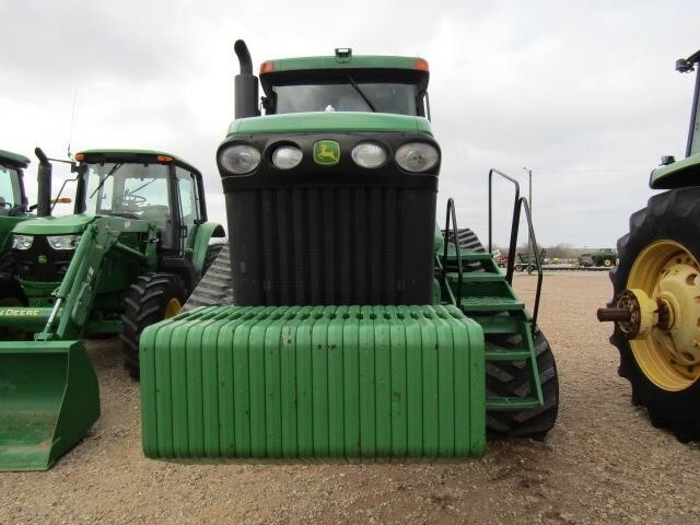 2002 John Deere 8420T Tractor