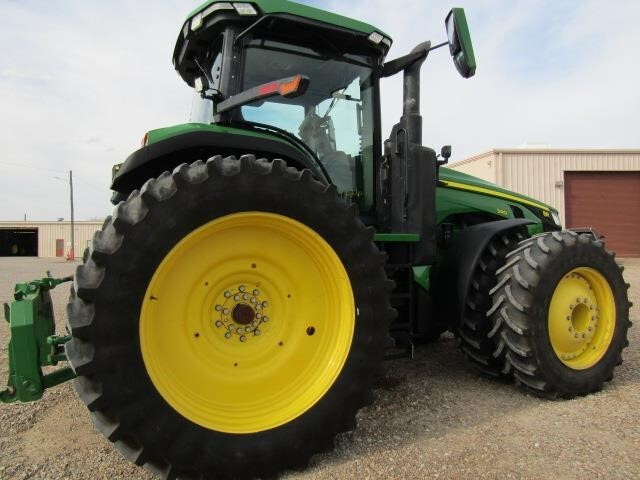  John Deere 8R 340 Tractor