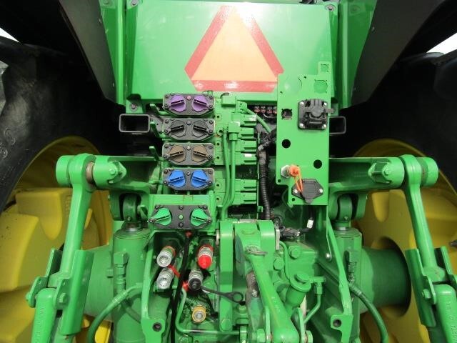  John Deere 8R 340 Tractor