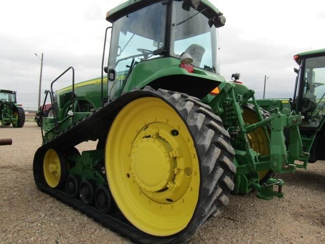 2002 John Deere 8420T Tractor