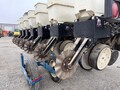 2001 Kinze 3500 Planter