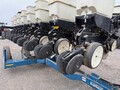 2001 Kinze 3500 Planter
