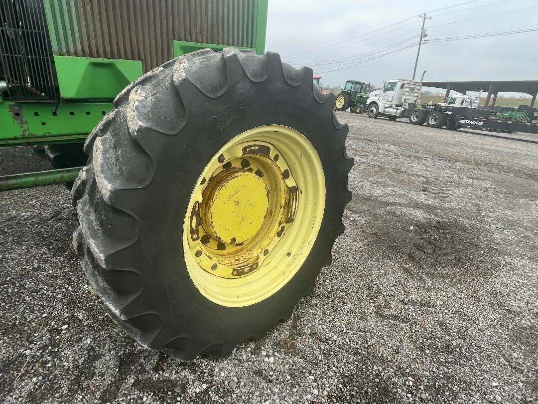 1990 John Deere 4955 Tractor