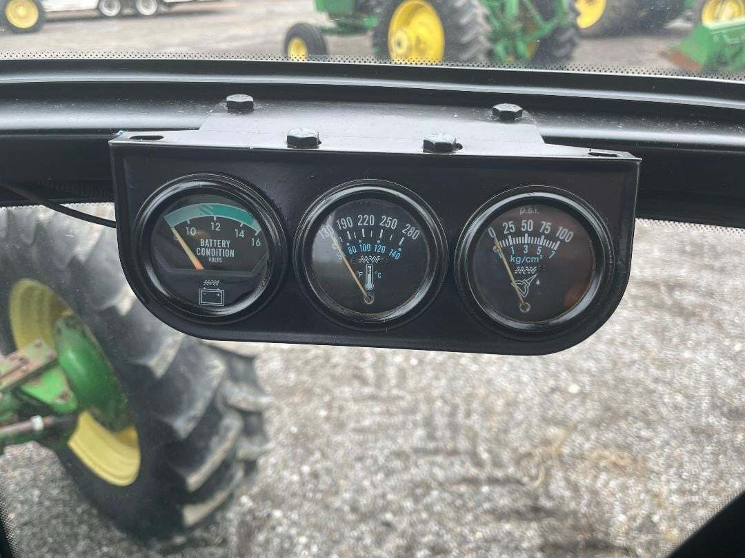1990 John Deere 4955 Tractor