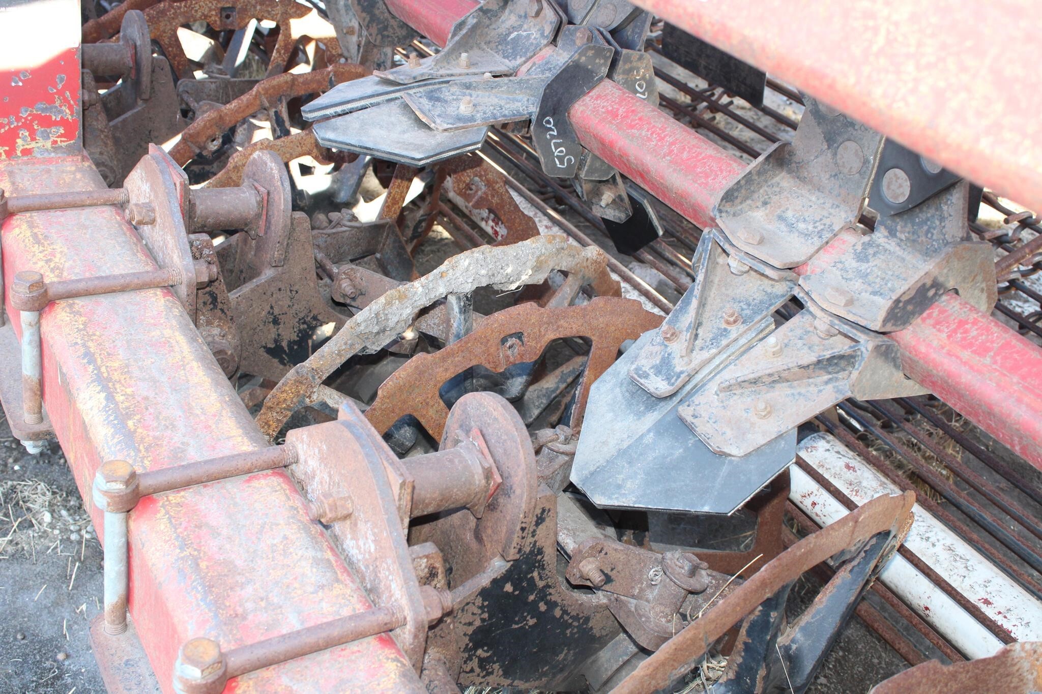 2003 Amity R998 Beet Equipment