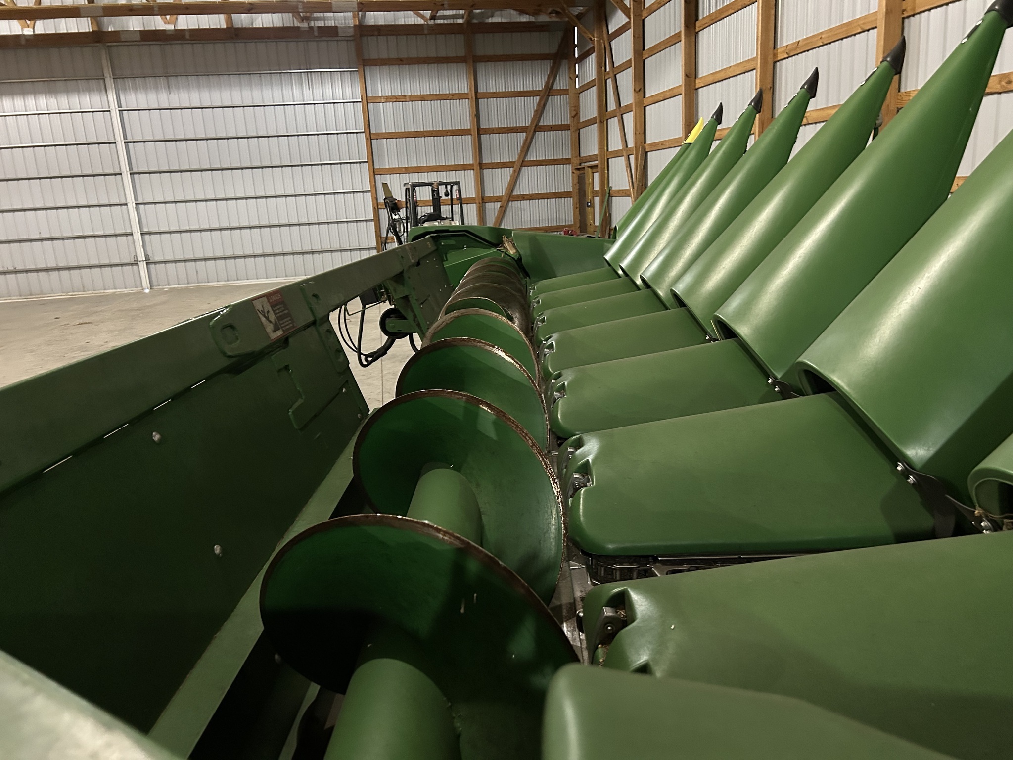 2024 John Deere C8R Corn Head