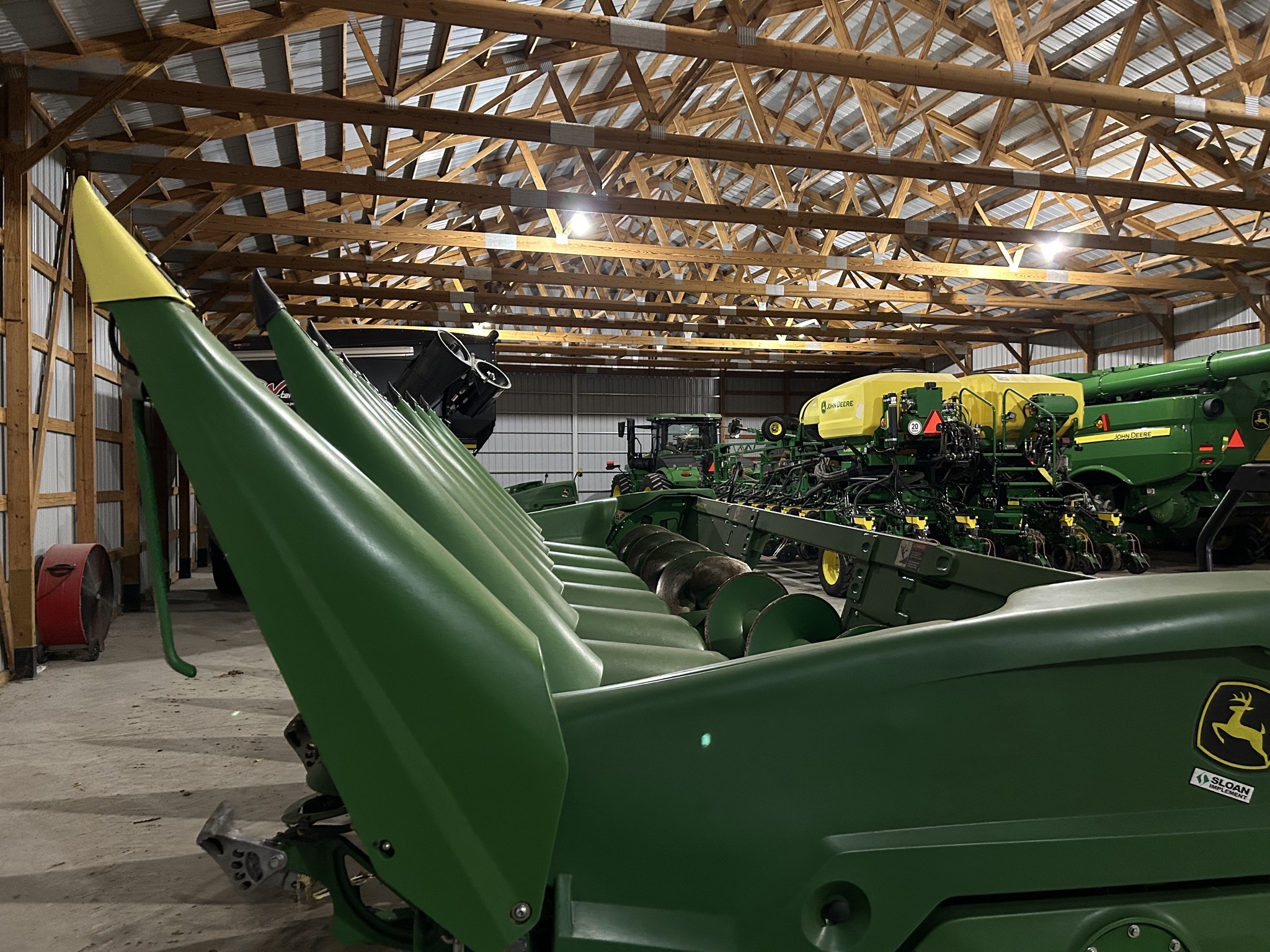 2024 John Deere C8R Corn Head