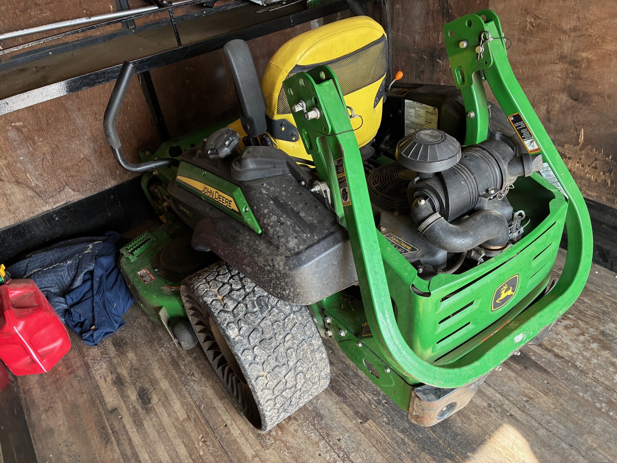 2022 John Deere Z930M Lawn Mower