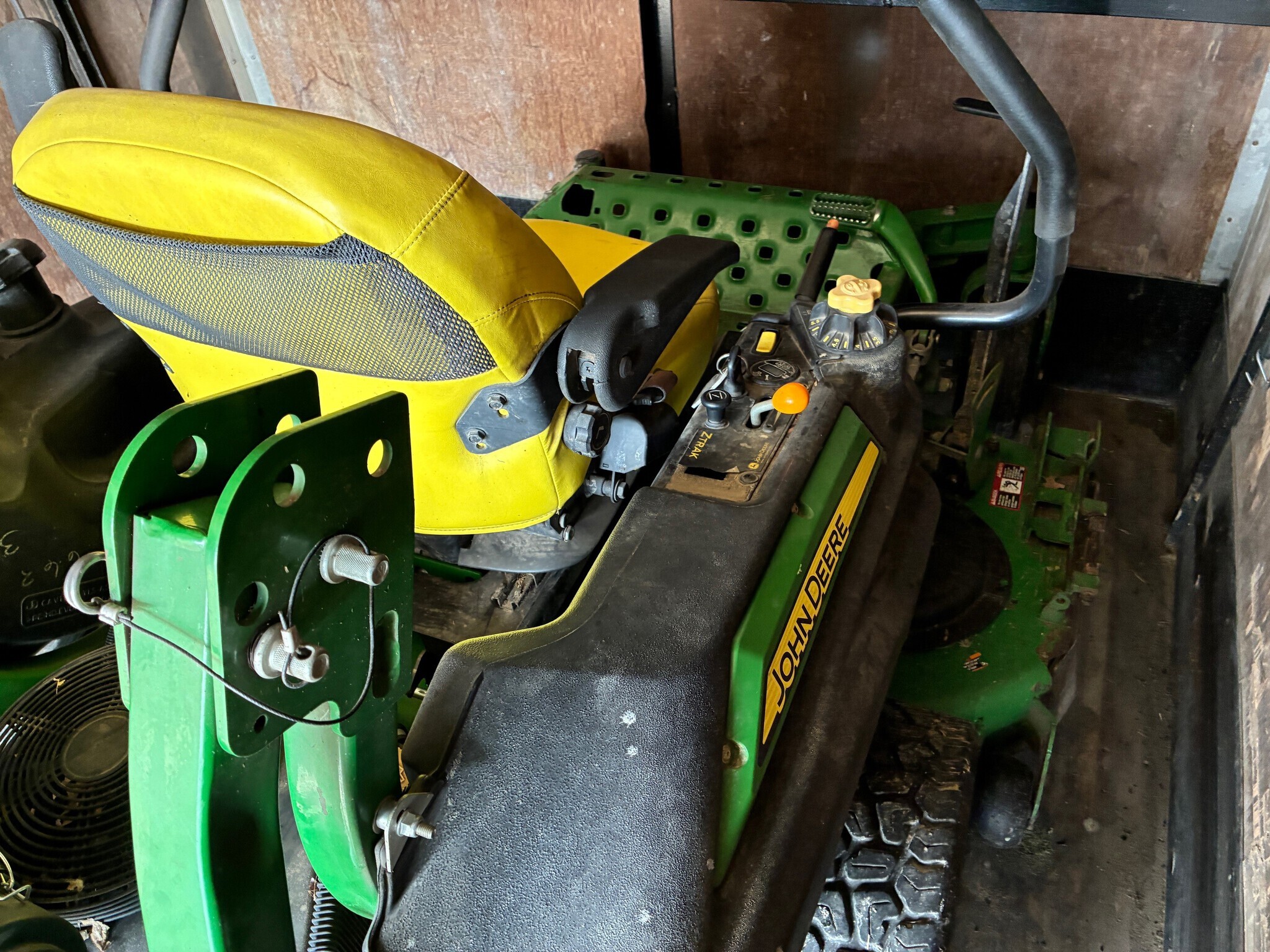 2022 John Deere Z930M Lawn Mower