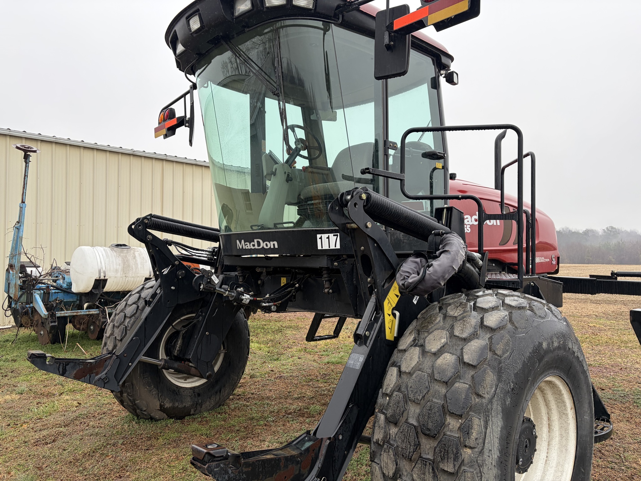 2013 MacDon M155 Self-Propelled Windrowers and Swather