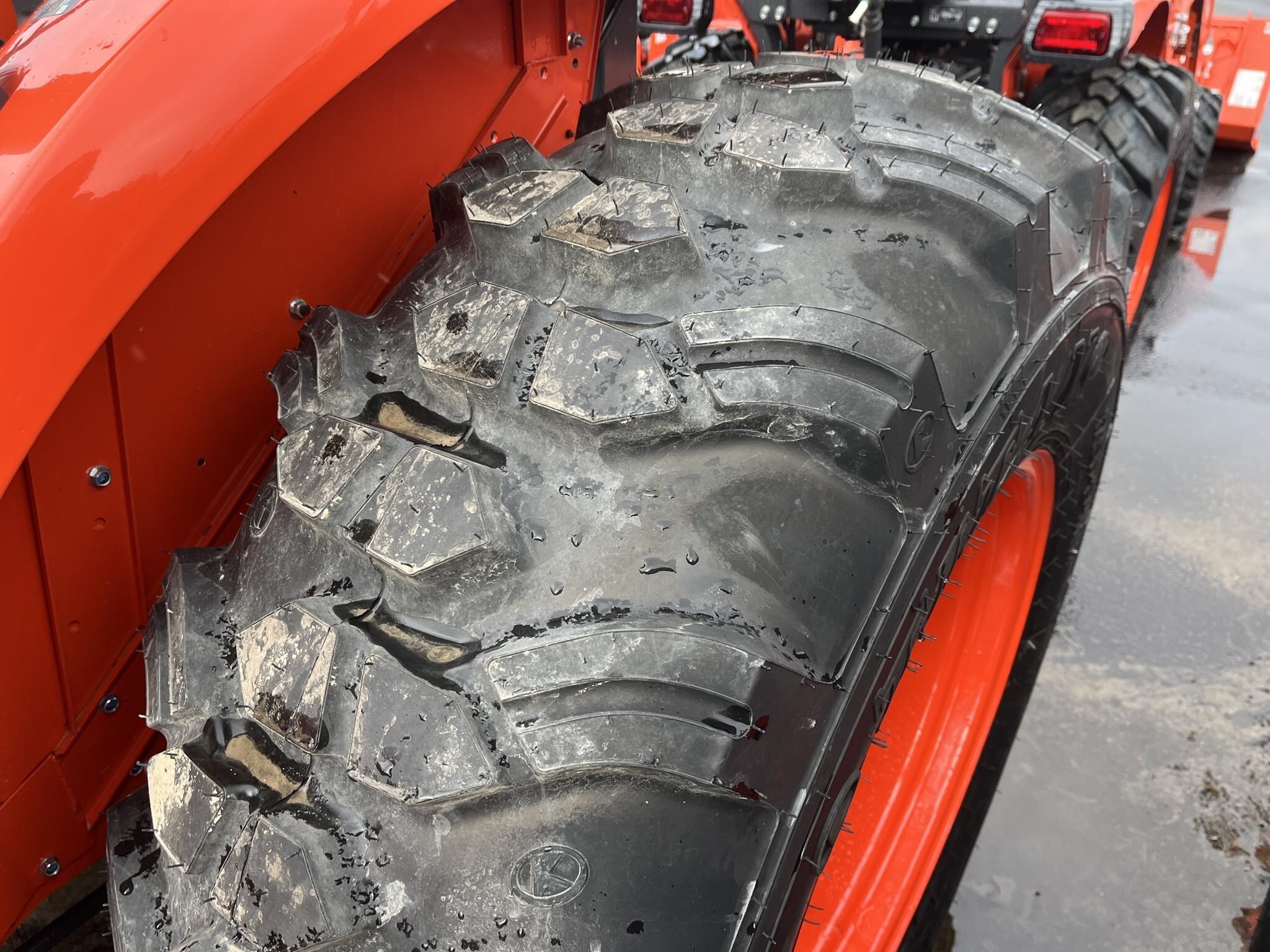  Kubota MX6000HST Tractor