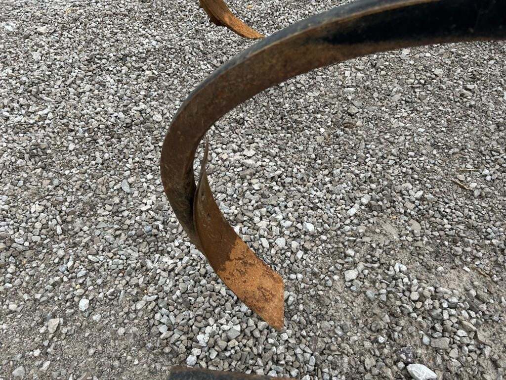  DMI Coulter Champ II HD Chisel Plow