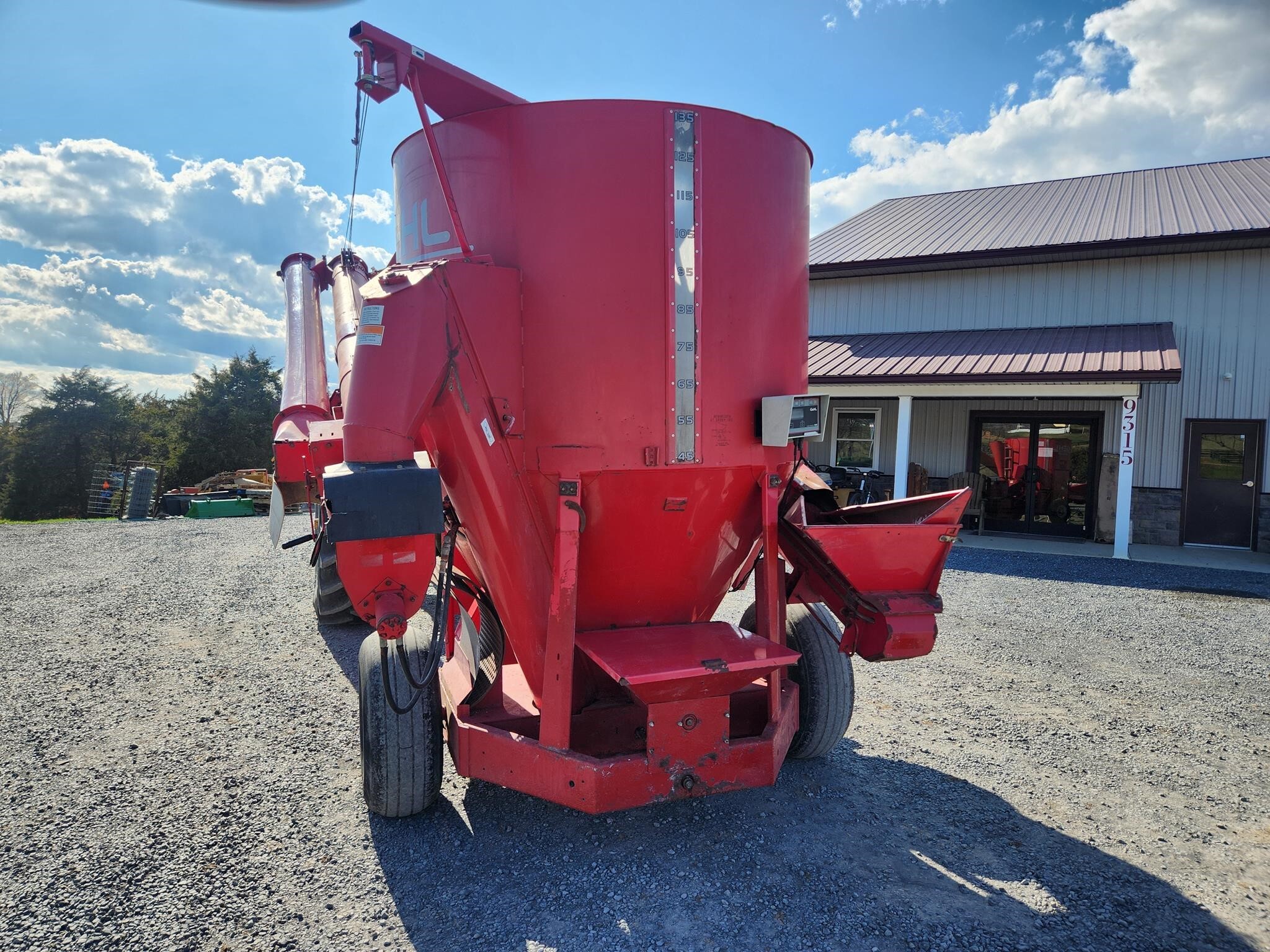  Gehl 170 Grinders and Mixer