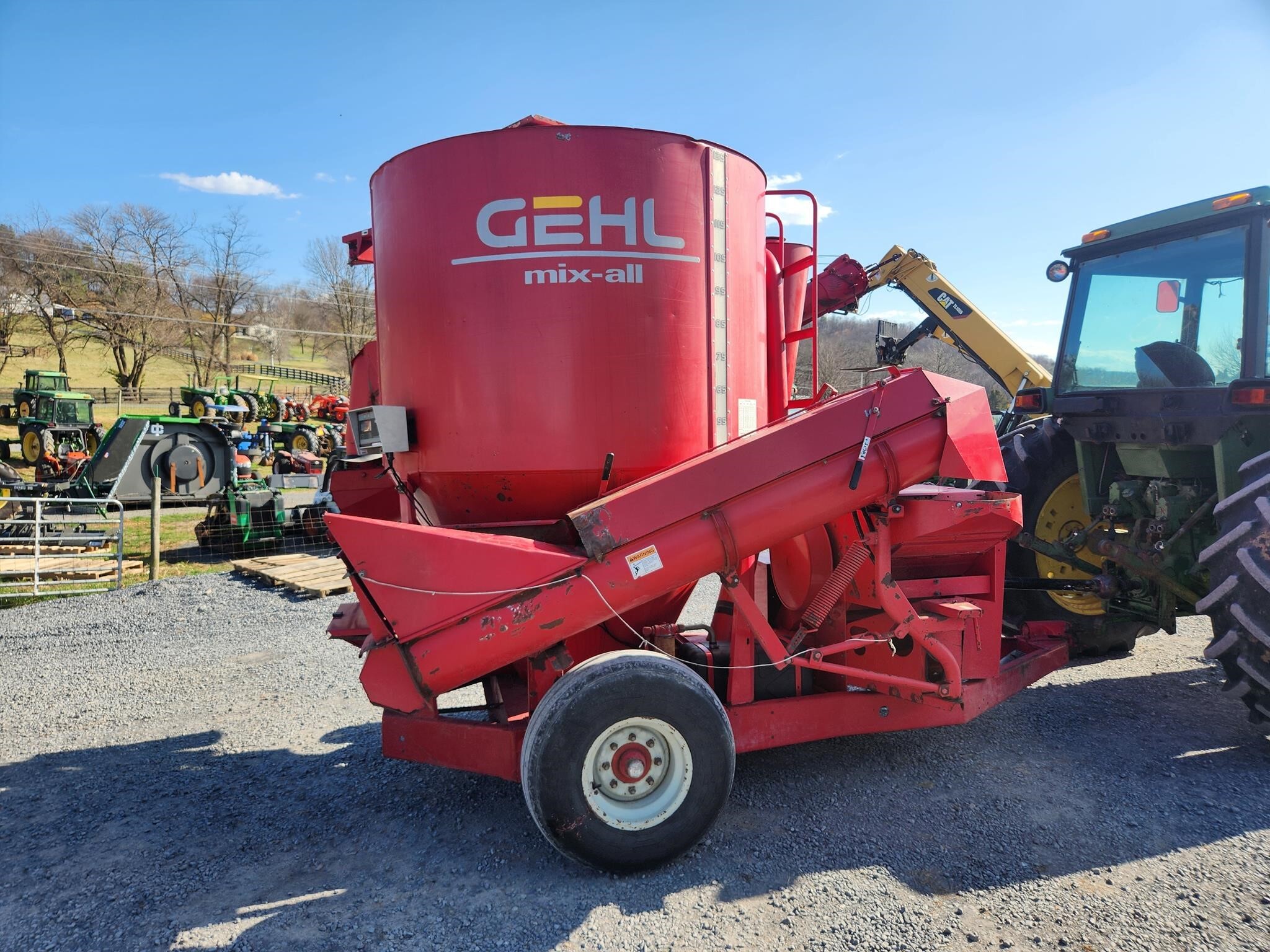  Gehl 170 Grinders and Mixer