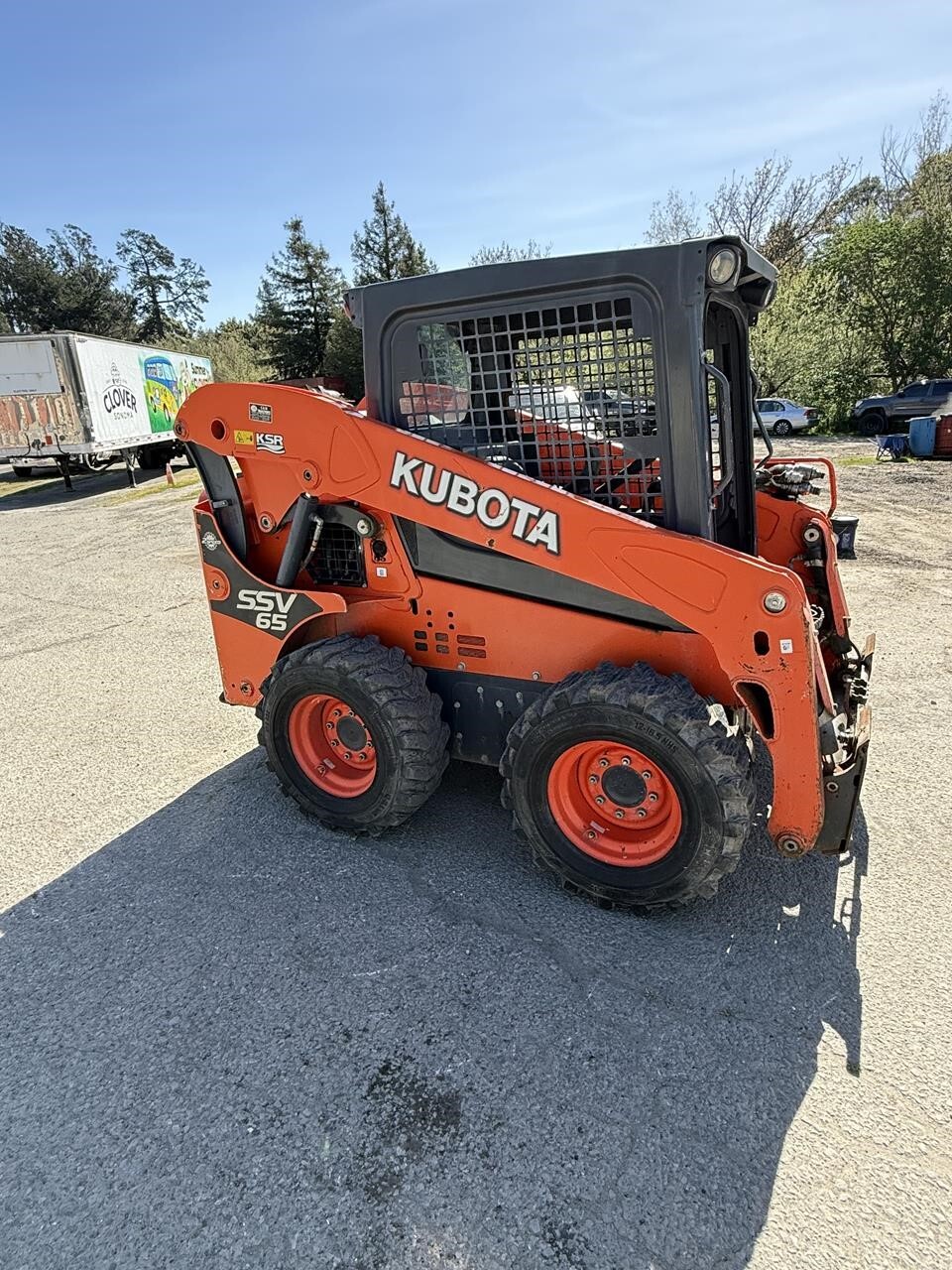 2016 Kubota SSV65 Skid Steer