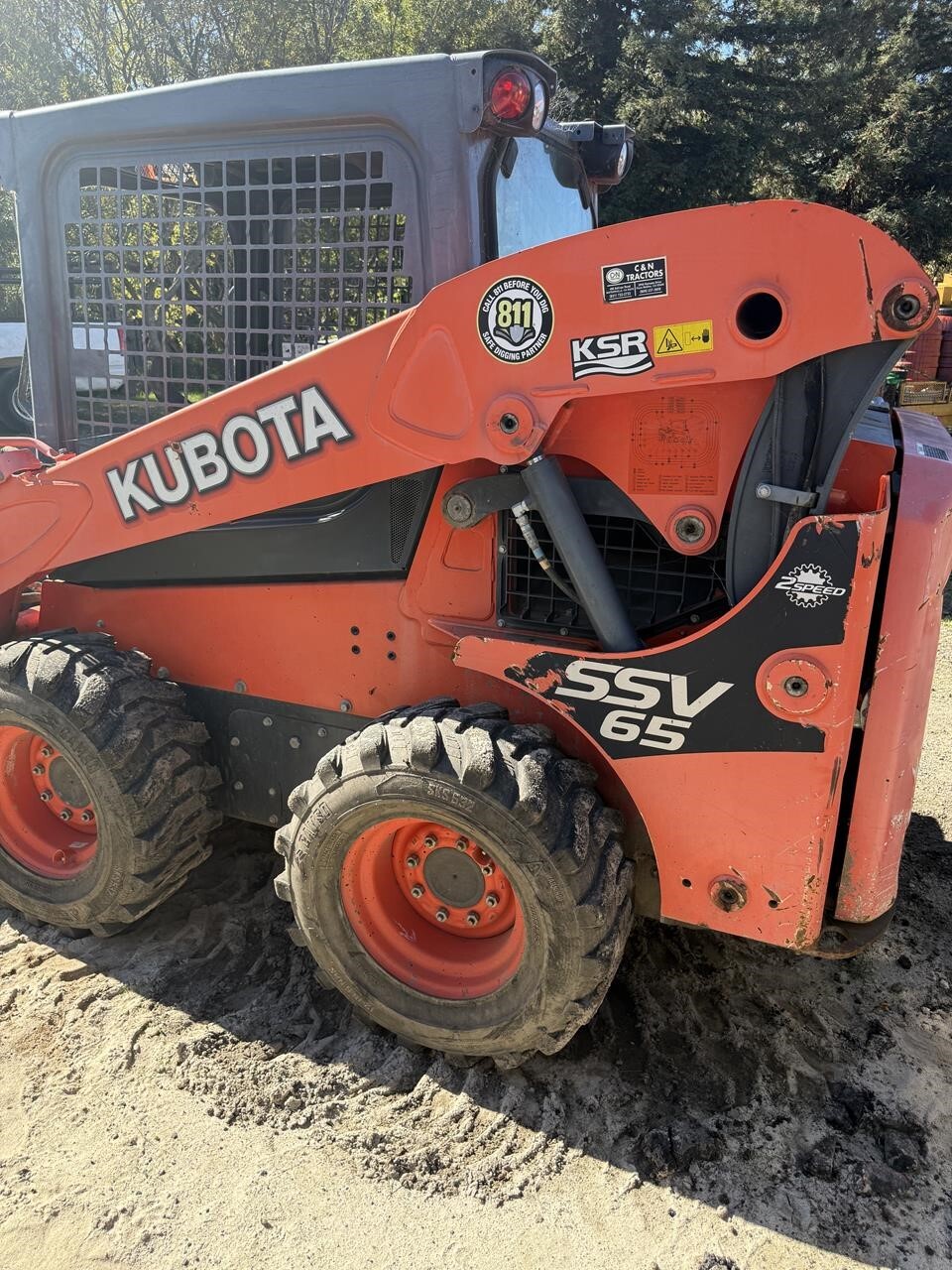 2016 Kubota SSV65 Skid Steer