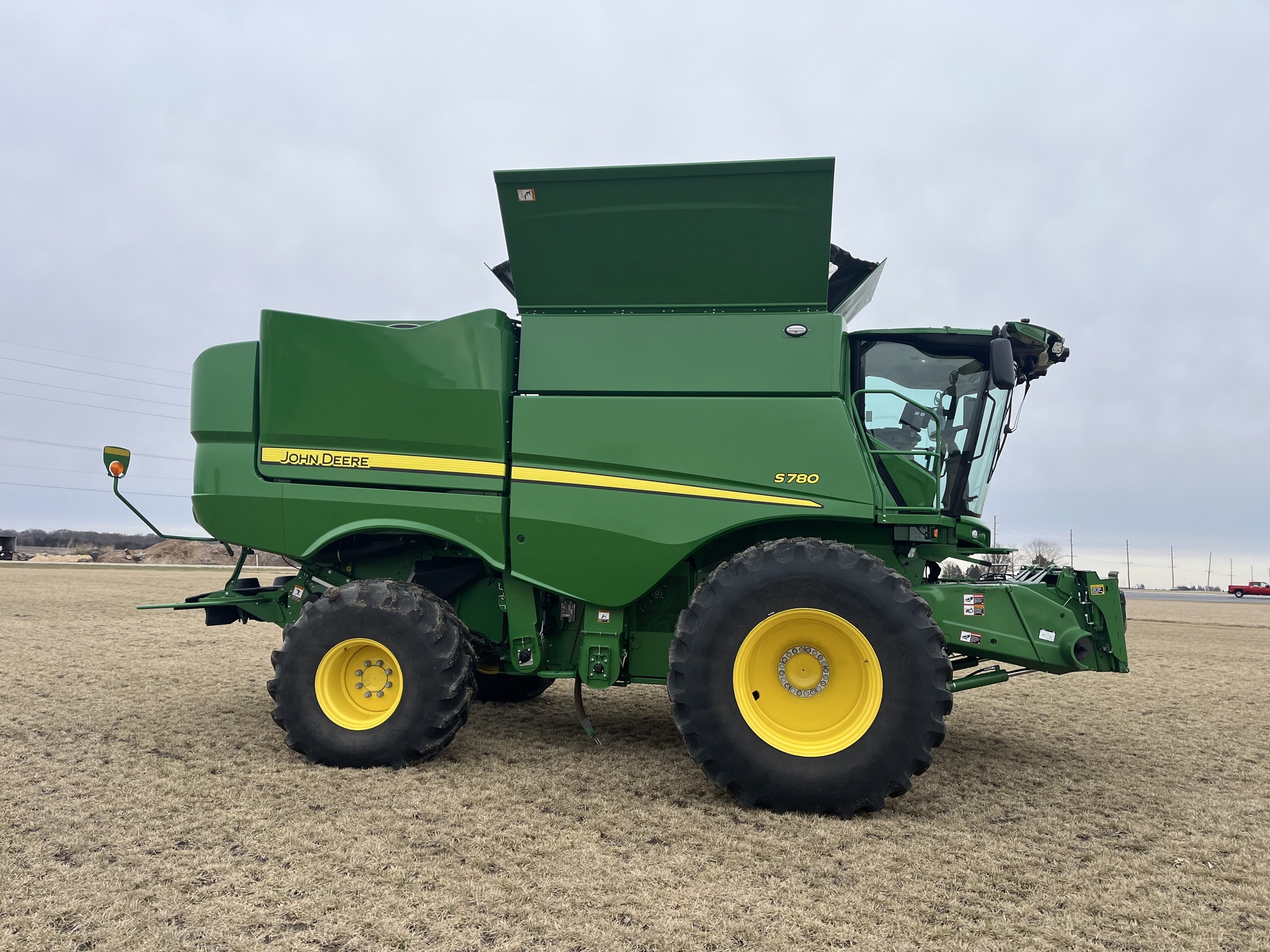 2024 John Deere S780 Combine
