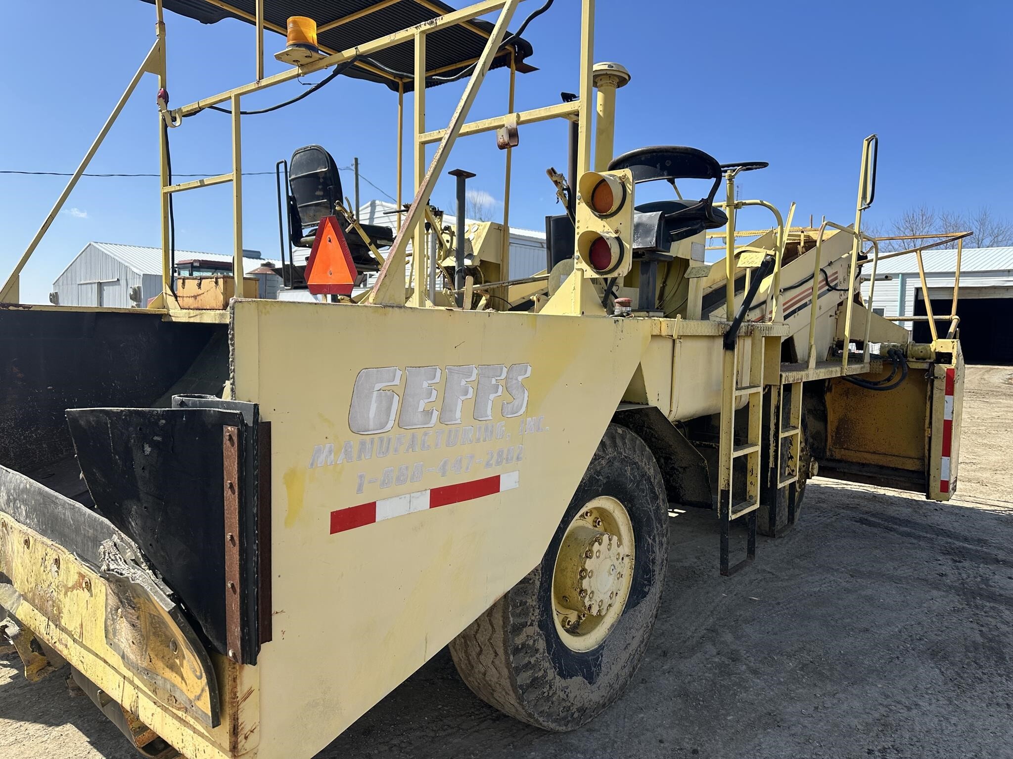  Koehring SPKH Compacting and Paving
