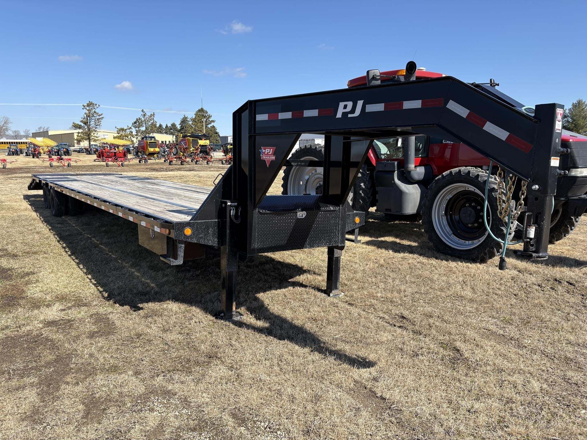 2022 PJ 40FT Flatbed Trucks/Trailer