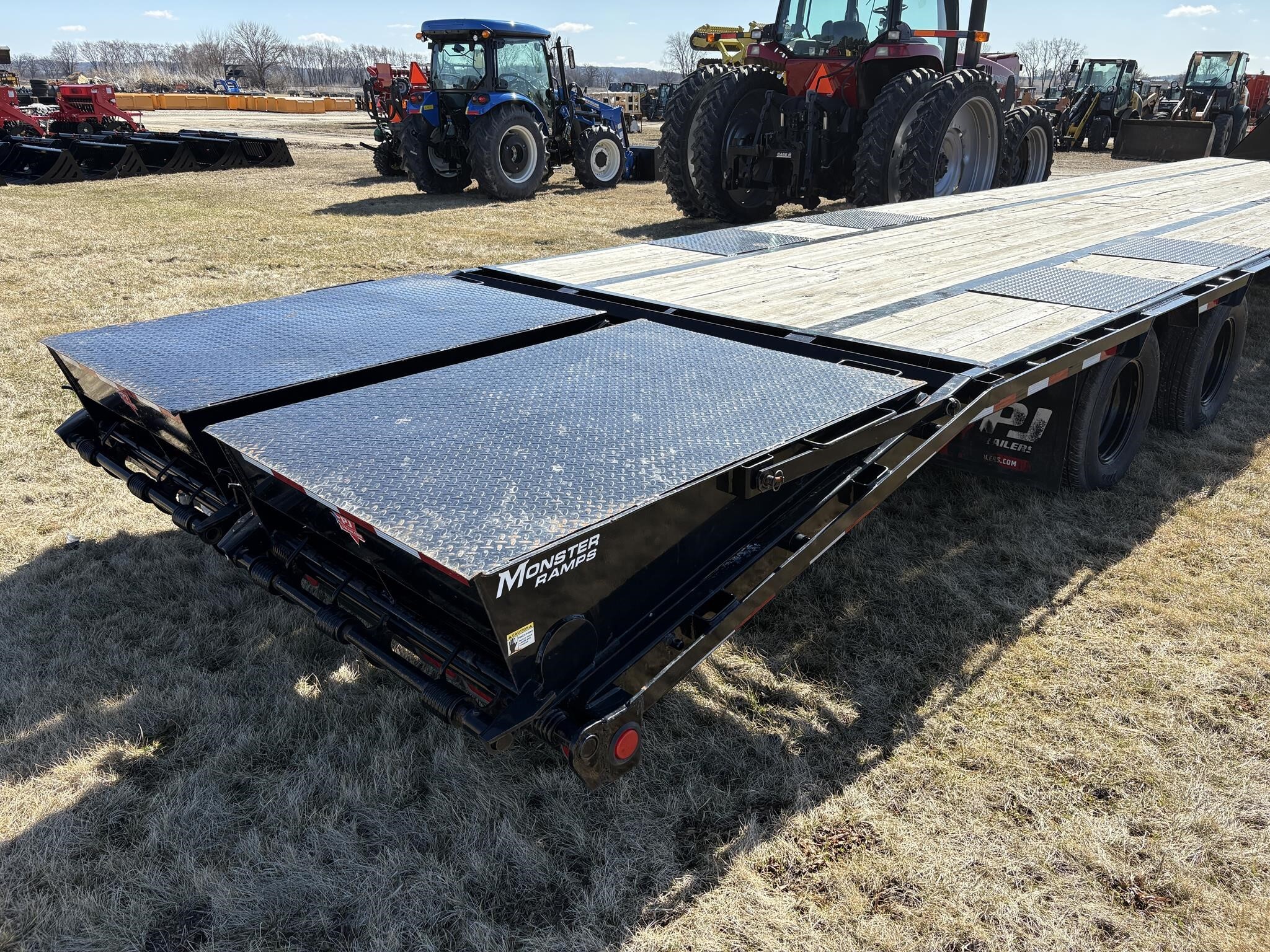 2022 PJ 40FT Flatbed Trucks/Trailer