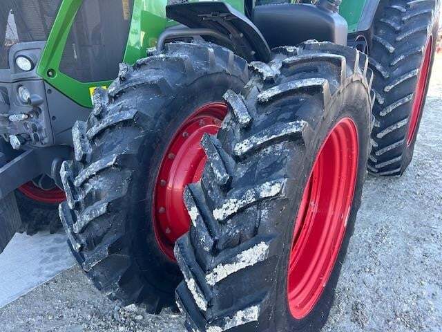 2019 Fendt 933 Vario Tractor