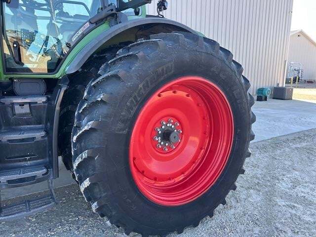 2019 Fendt 933 Vario Tractor