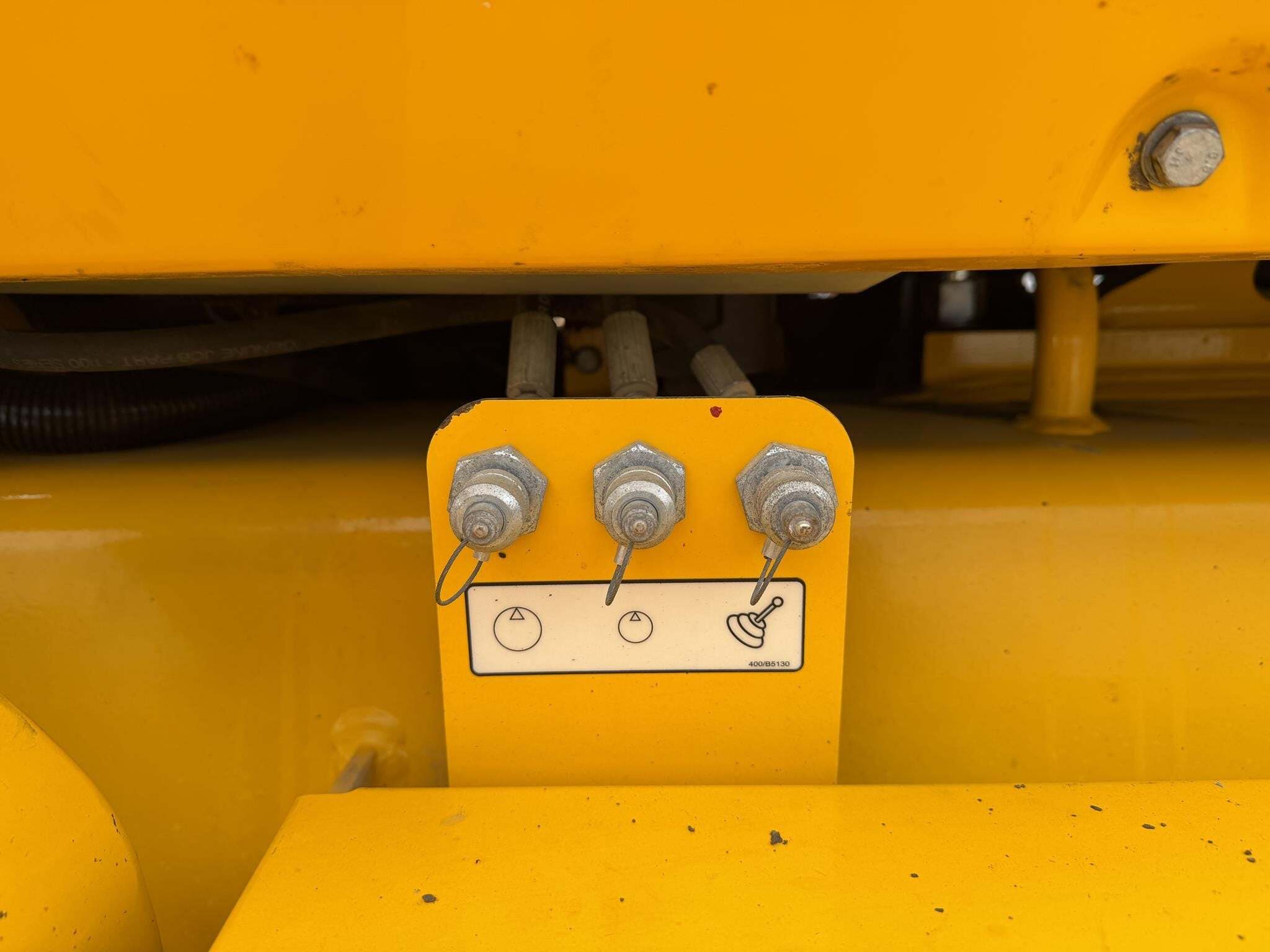 2020 JCB 437 AGRI Wheel Loader
