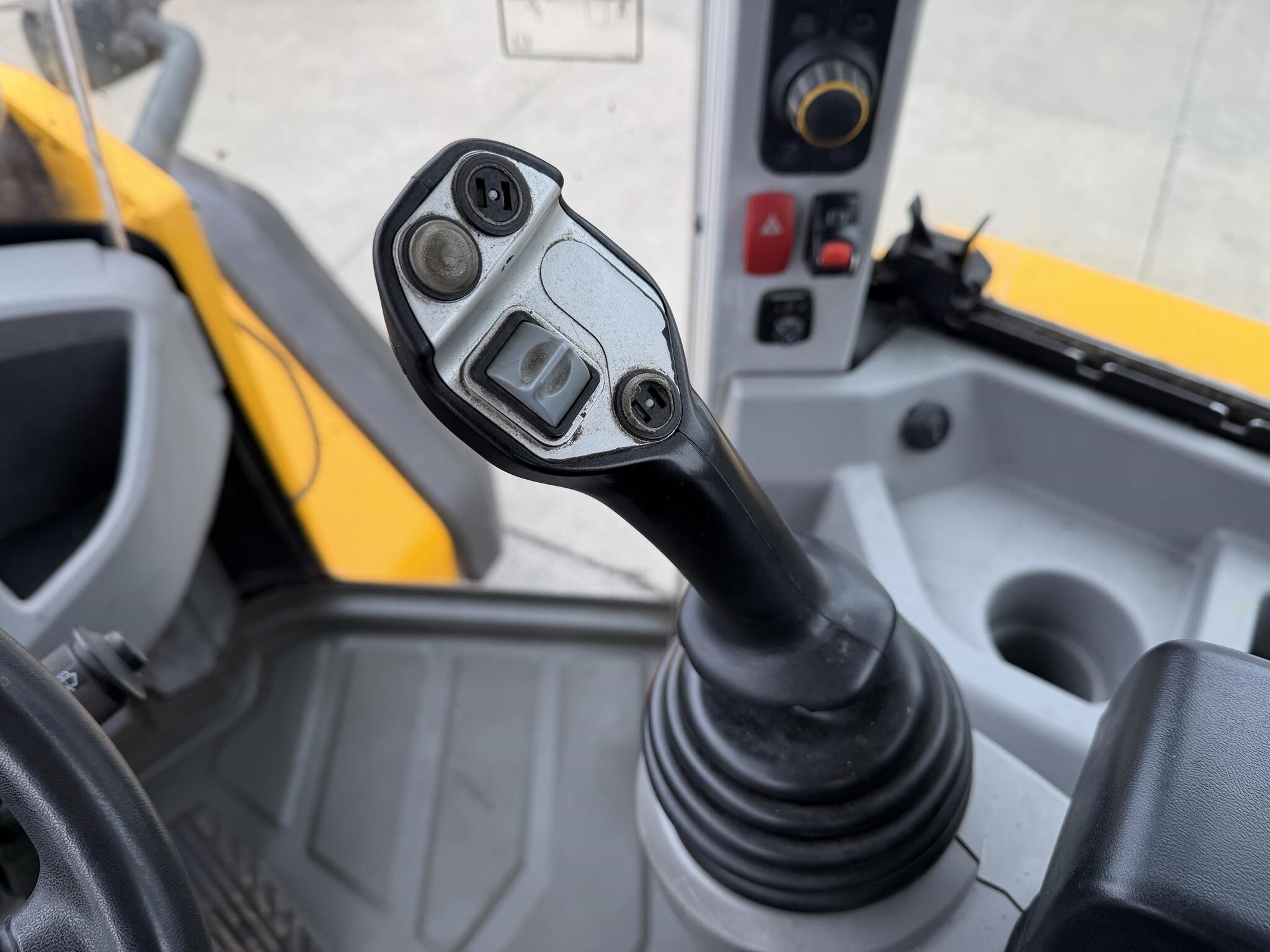 2020 JCB 437 AGRI Wheel Loader